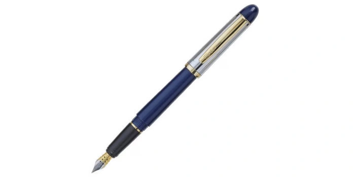 Handy Designer Fountain Pen Blue Detail